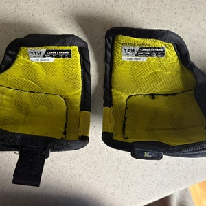 Youth Large Bauer Supreme Ultrasonic Elbow Pads (Used)
