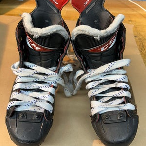 CCM JetSpeed FT4 Pro Hockey Skates Regular Width Size 3.5 (Used)