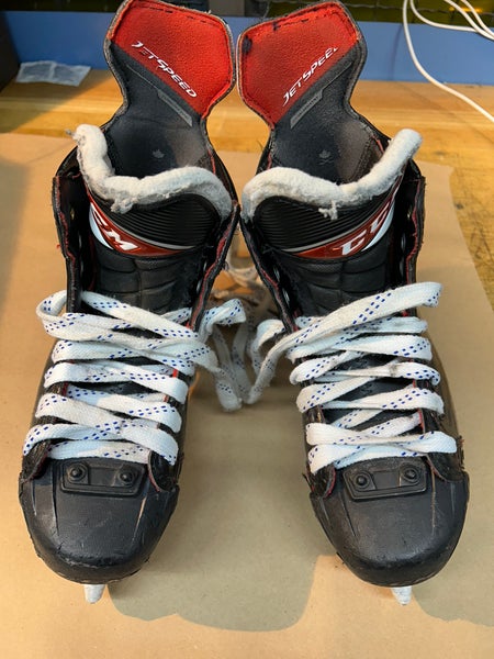 CCM JetSpeed FT4 Pro Hockey Skates Regular Width Size 3.5 (Used)