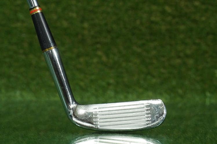 NORTHWESTERN TWO WAY CHIPPER 35 PRO FLEX ORIGINAL SHAFT & GRIP LH RH