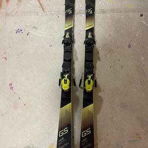 Fischer RC4 World Cup GS 145 cm Racing Skis With Bindings (Used)