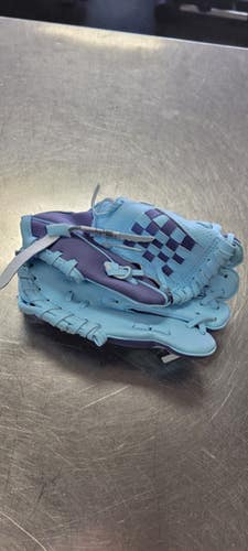 Used Marucci YOUTH 9 INCH BB/SB Glove RH Throw Royal Blue 9" 11497-S000153047