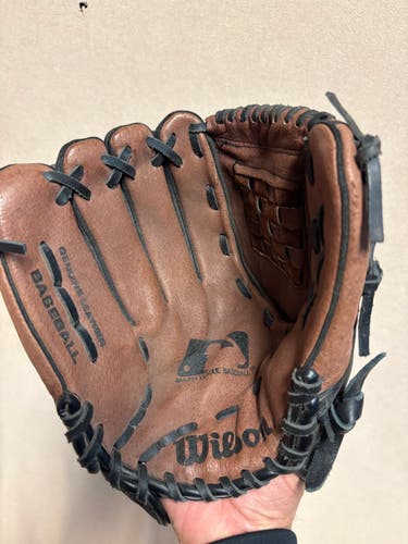 LH Wilson Baseball Glove 11.5" (Used)