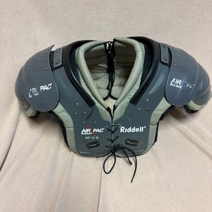 Medium Adult Riddell Air pac Shoulder Pads (Used)