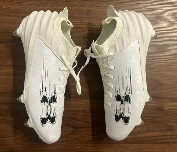 Under Armour Blur Smoke 2.0 Football Cleats 3027997-102 Size 14