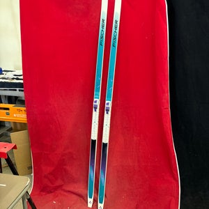 Classic Fischer Cross Country Skis With Bindings (Used)