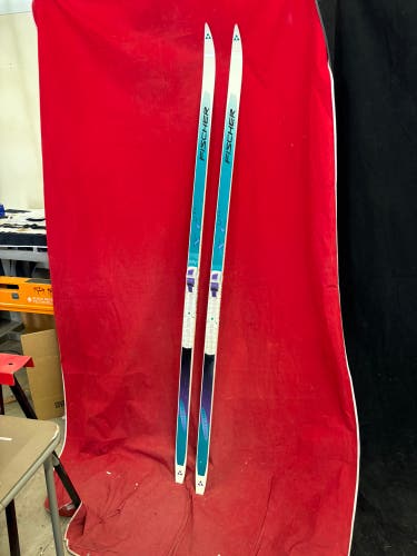 Classic Fischer Cross Country Skis With Bindings (Used)