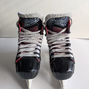Bauer Vapor X2.7 Hockey Goalie Skates Size 2 (Used)