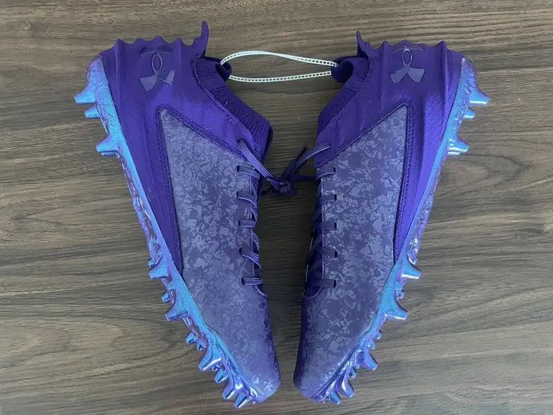 Under Armour Blur Smoke 2.0 MC Suede Mens Size 14 Football  display picture 1