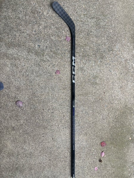 Intermediate CCM Ribcor Trigger 8 Left Hand Hockey Stick P88 (Used)