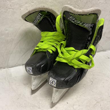Used Bauer GSX Intermediate Goalie Skate Intermediate 6.0 11855-S000192941