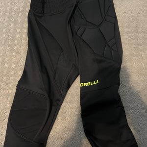 Unisex Small Goalie Bottom (Used)