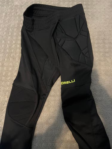 Unisex Small Goalie Bottom (Used)