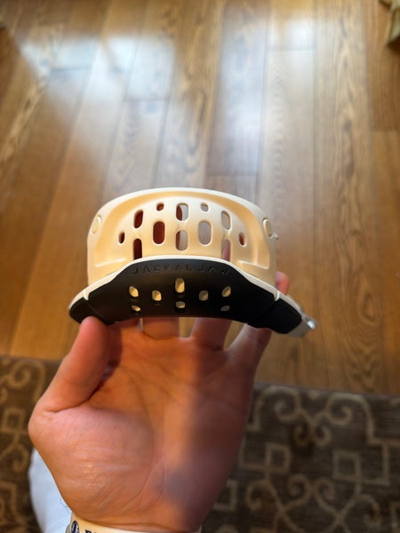 Jackal Jaw Chinstrap (New)