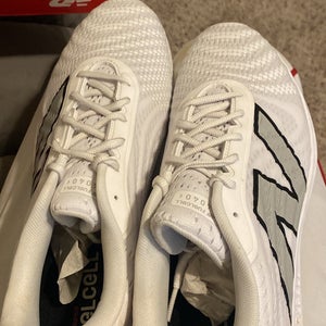 White Men's Size 13.0 (W 14.0) Adult New Balance 4040v7 Metal (New)
