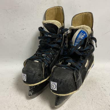 Used Bauer SUPREME CUSTOM 4000 Junior Hockey Skate Junior 05 11855-S000192779