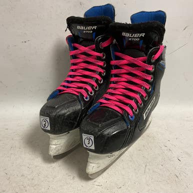 Used Bauer NEXUS 2700 Junior Hockey Skate Black And Carolina Blue Junior 03 11855-S000192844