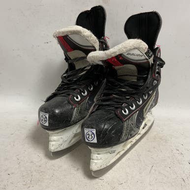 Used Bauer VAPOR X70 Junior Hockey Skate Junior 02.5 11855-S000192861