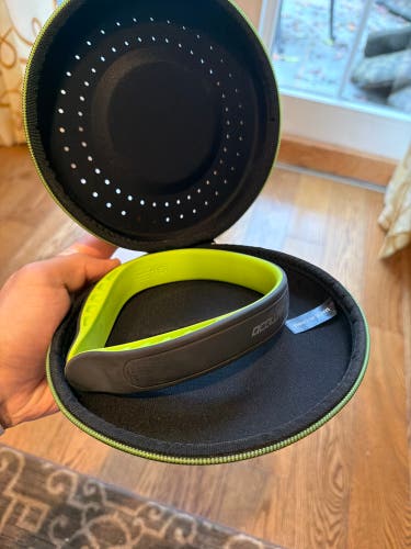 Q Collar Size 16 Brand New