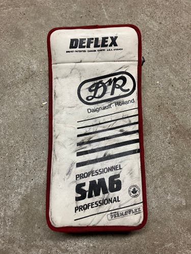 D&R SM6 Goalie Blocker Sr.