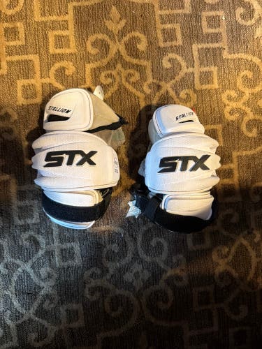 Large Adult STX Stallion 900 Arm Pads (Used)
