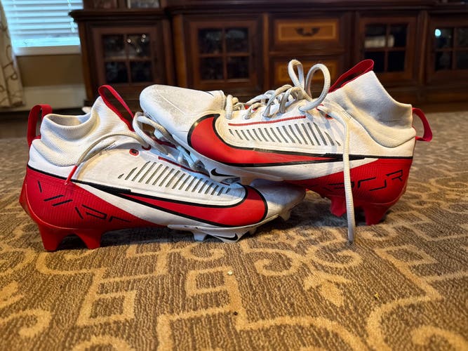 Men's Size M 11.0 (W 12.0) Nike (Used)