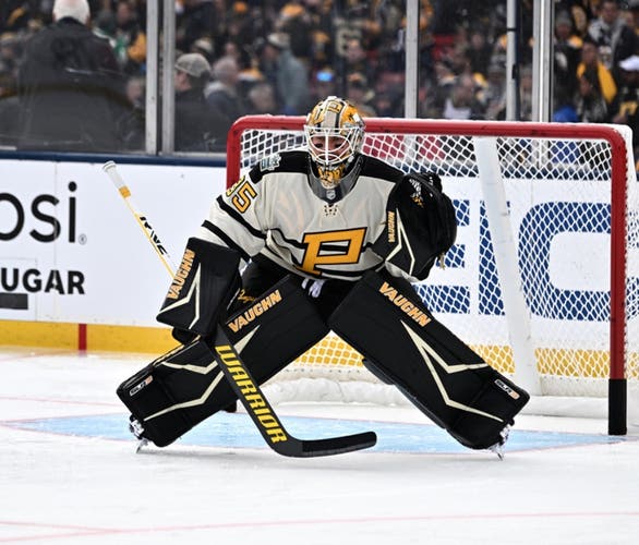 34" Tristan Jarry Winter classic game used Vaughn SLR3 Pro Goalie Leg Pads Pro Stock (Used)