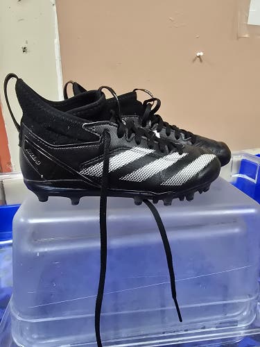 Unisex 2Y (Big Kids / Youth) Adidas Mid Top Molded Cleats (Used)