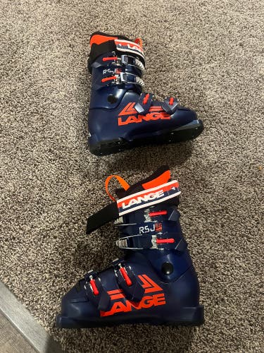 Mondo 20 & 20.5 Lange RSJ 65 Ski Boots (Used)