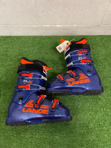 Mondo 23 & 23.5 Lange RSJ 60 Jr Ski Boots (Used)