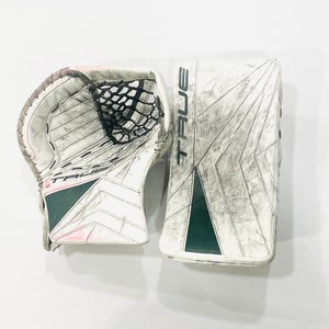 True Catalyst PX3 Pro Stock Glove and Blocker Set (white/green) #1