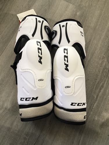 Senior Medium CCM 19K Elbow Pads (New)