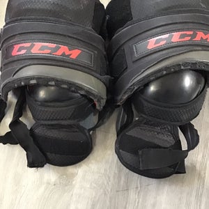 CCM kp 1.9 (Used) Goalie Knee Protection