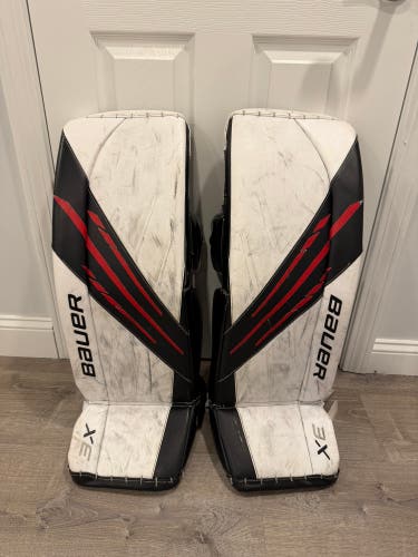 32" 2021 Bauer Vapor 3X Goalie Leg Pads (Used)
