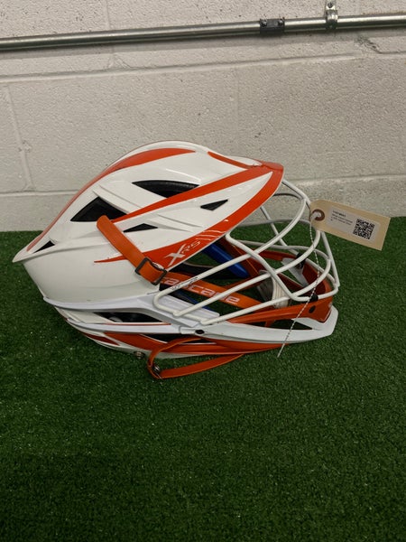 White Adult Cascade XRS Helmet (Used)