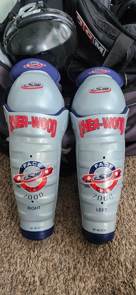Senior Sher-Wood Face Off 7000 16" Shin Pads (Used)