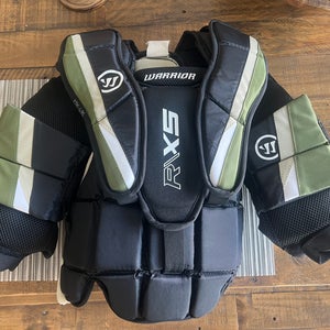 Like New! Warrior Ritual X5 Youth Goalie Chest & Arm Protector
