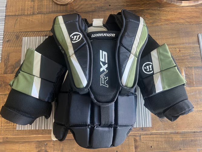 Like New! Warrior Ritual X5 Youth Goalie Chest & Arm Protector