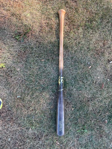 Louisville Slugger MLB Prime C271 Natural Maple BBCOR Certified Bat (-3) 29 oz 32" (Used)