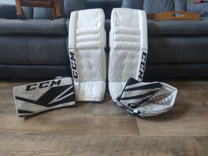 26" CCM Regular Goalie Full Set (Used)