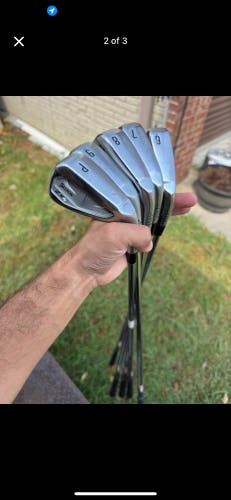 Men's 2023 Srixon Srixon ZX MK II Right Handed Hybrid Regular Flex (Used)