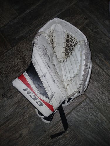 CCM Extreme Flex II 860 Regular (Used)