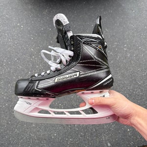 Bauer Supreme 1S Hockey Skates Narrow Width Size 6.5 (Used)