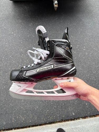 Bauer Supreme 1S Hockey Skates Narrow Width Size 6.5 (Used)