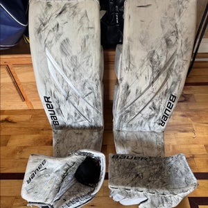 34" 2024 Bauer Hyperlite 2 Regular Goalie Full Set (Used)