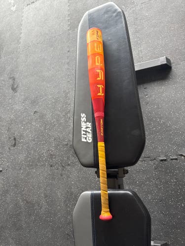 Easton Hype Fire Composite USSSA Certified Bat (-10) 20 oz 30" (Used)