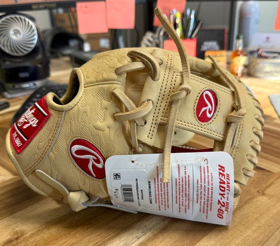 2025 Rawlings Heart of the Hide RH Infield Baseball Glove 11.5" (New)