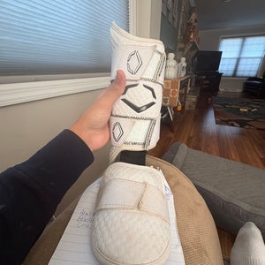White Senior EvoShield Leg guard Shin Guards (Used)