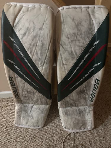 Large 2021 Bauer Hyperlite Goalie Leg Pads Pro Stock (Used)