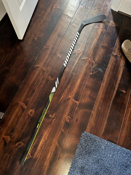 2 Pack - Senior Warrior Alpha LX2 Right Handed Hockey Stick W28 (New)